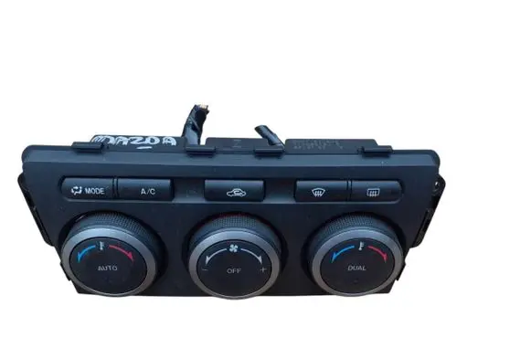 Mazda 6 Climate control unit GAM761190B