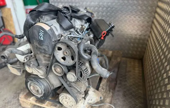Volvo S80 Engine D5252T