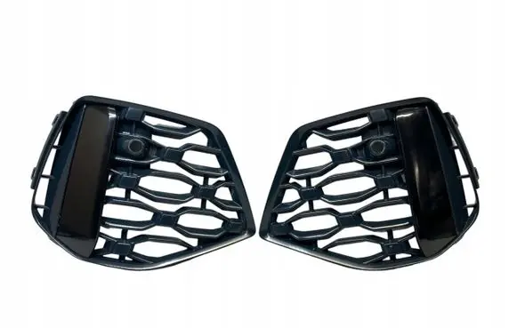 Audi RS3 8Y Front bumper lower grill 8Y0807682F