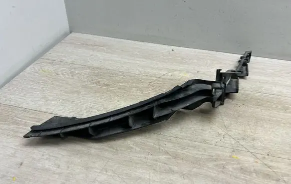 Porsche Cayenne (92A) Front bumper mounting bracket 7P5807889 7P5807049 95850504900