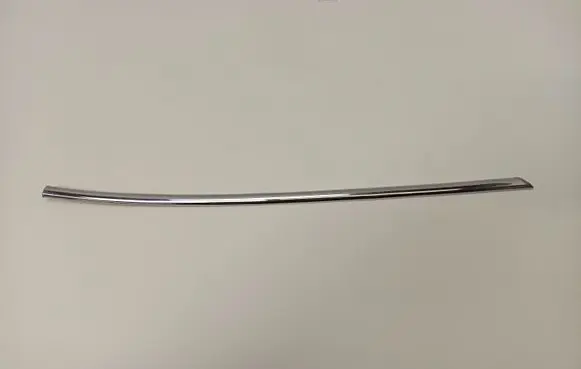 Jaguar XJS Rear side glass trim 