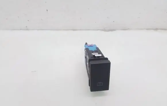 Volkswagen Transporter - Caravelle T4 Windscreen/window heater switch