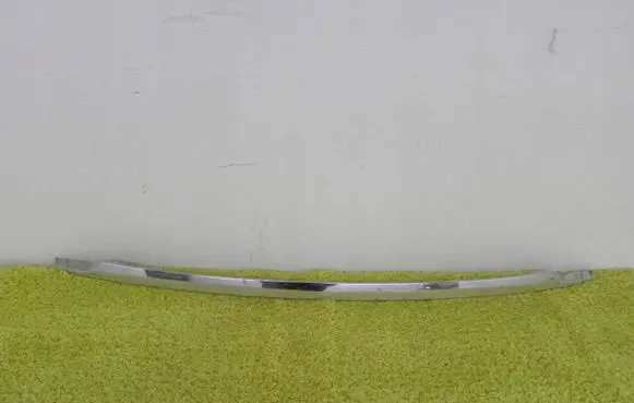 Volvo XC90 Rear bumper trim bar molding 31663566