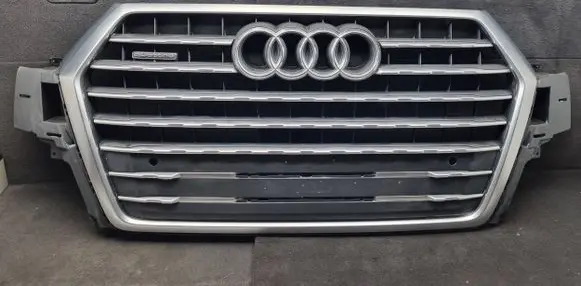 Audi Q7 4M Front bumper upper radiator grill 4M0853651J 4M0853651JMX3 4M0853169B