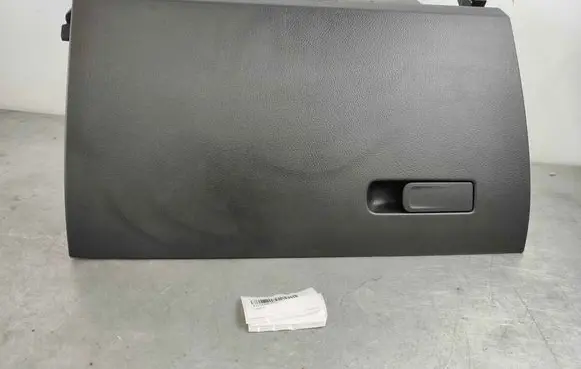 Mercedes-Benz CLA C118 X118 Glove box A1776801200