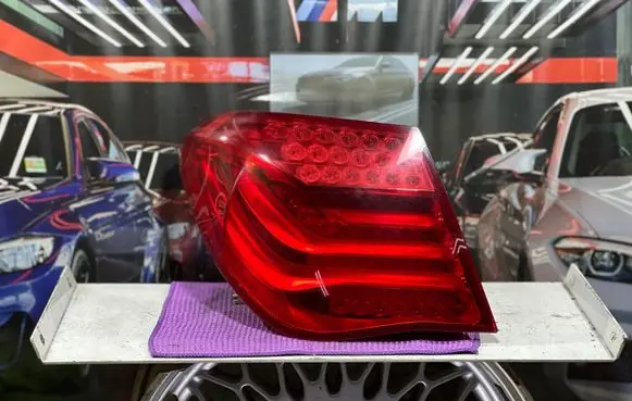 BMW 7 F01 F02 F03 F04 Rear/tail lights 7182201