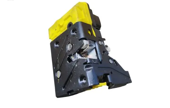 Volvo XC90 Front door lock 30699747