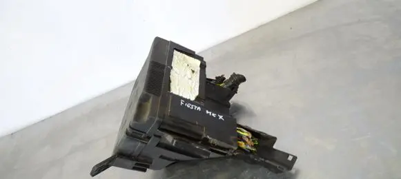 Ford Fiesta Fuse box set