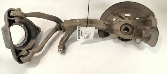Audi A8 S8 D3 4E Front wheel hub spindle knuckle 4E0257M