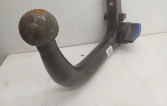 Volvo V60 Detachable towbar 55R010361