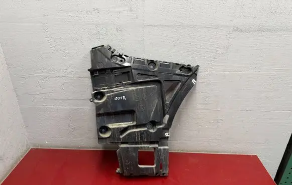 BMW X3 G01 Bumper support mounting bracket corner 7400668 51127400668