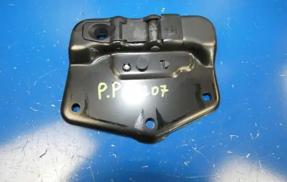 Mercedes-Benz E A207 Convertible roof lock/latch A2077700222
