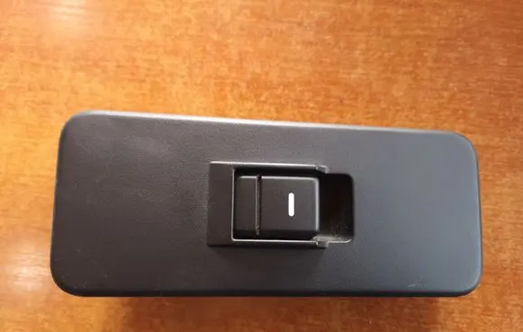 Land Rover Range Rover Sport L320 Electric window control switch YUD501070PVJ 0802211