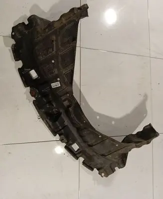 Toyota Yaris Engine splash shield/under tray