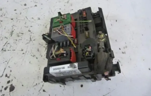 Citroen Xsara Picasso BSM Control unit 9650664180
