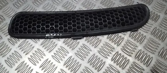 Mini One - Cooper R50 - 53 Wiper trim 7122505