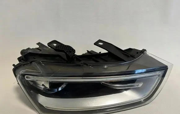 Audi Q3 8U Headlight/headlamp
