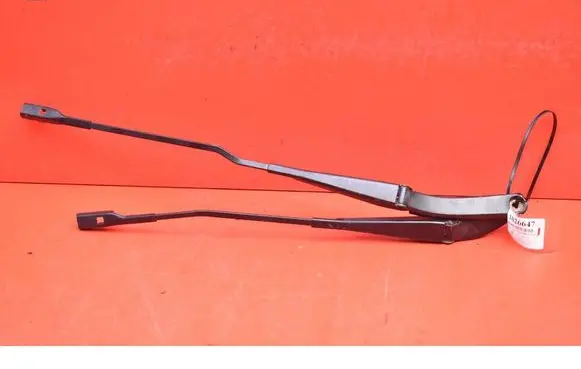Audi A4 S4 B8 8K Front wiper blade arm 8K1955407