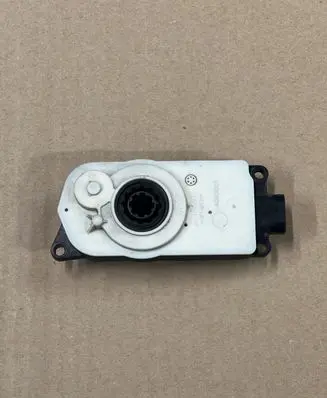 BMW 3 G20 G21 Radiator active air flap actuator 5811R1001 946487001
