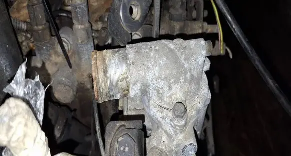 Peugeot 406 Engine coolant pipe/hose 