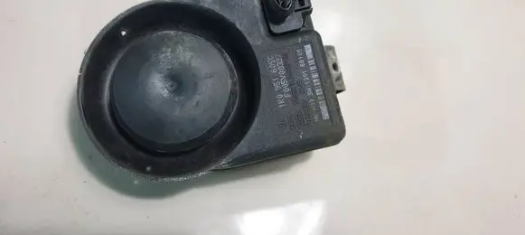 Volkswagen PASSAT B6 Alarm system siren 1k0951605c