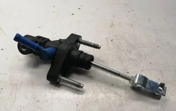 Toyota Corolla Verso AR10 Clutch master cylinder 3142005041