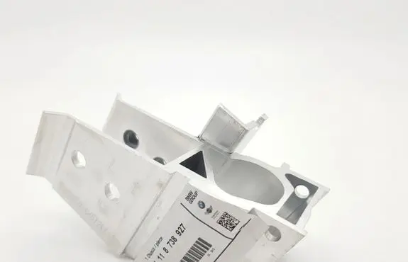 BMW 4 G22 G23 G24 G26 Front bumper mounting bracket 51118738927 5905049720351