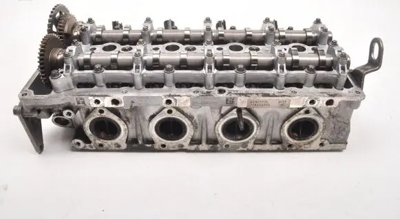 Mini Cooper Countryman R60 Engine head 7812606