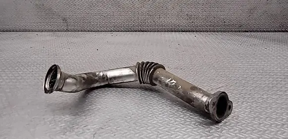 Volkswagen Caddy EGR valve line/pipe/hose