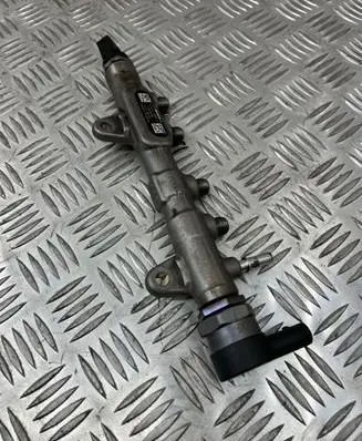 BMW 2 F46 Fuel main line pipe 8511629