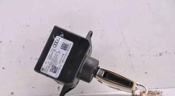 Audi A6 S6 C6 4F Ignition lock 4F0909131