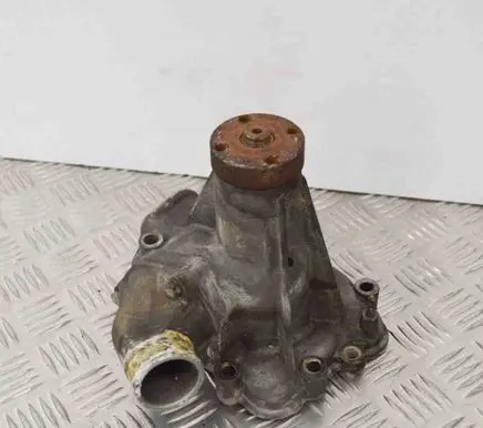 Mercedes-Benz SLC C107 Water pump