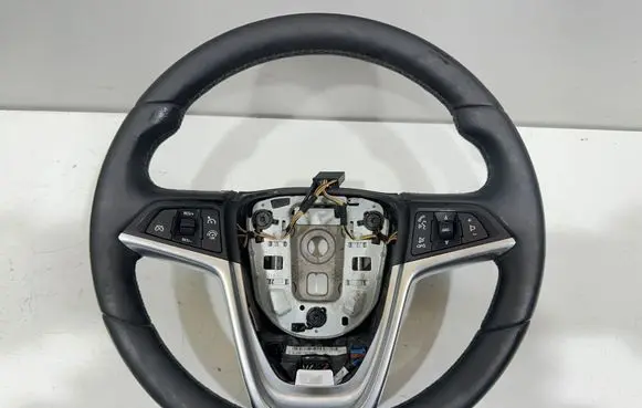 Opel Astra J Steering wheel 13387036