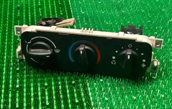 Ford Transit Climate control unit YC1H18D451A