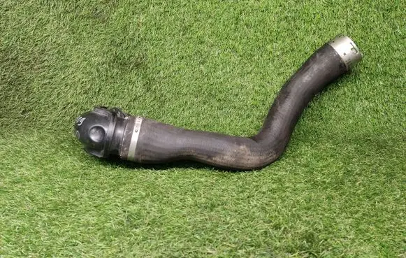 Opel Insignia A Intercooler hose/pipe 22990025