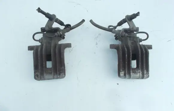 Rear brake caliper