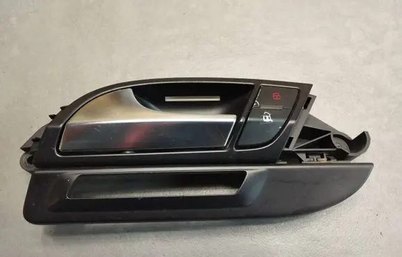 Audi Q7 4L Front door interior handle 4L0959527A