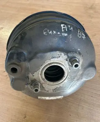 Audi A4 S4 B7 8E 8H Brake booster 8E0612105P