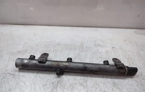 Mercedes-Benz ML W166 Fuel main line pipe A6420703095