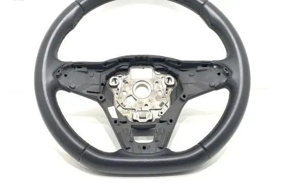 Volkswagen Golf VIII Steering wheel 
