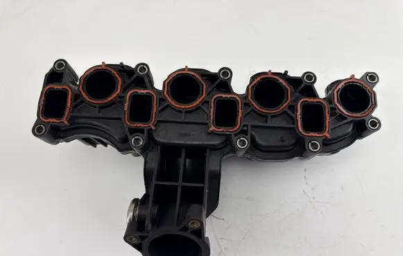 Skoda Octavia Mk2 (1Z) Intake manifold 03L129711