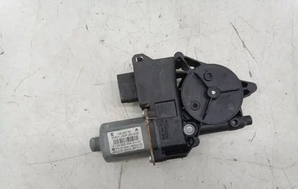 Citroen C5 Front door window regulator motor 0130822444 128000781