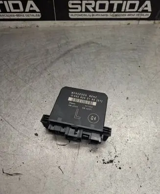 Mercedes-Benz C W203 Door control unit/module 2038202185 351369