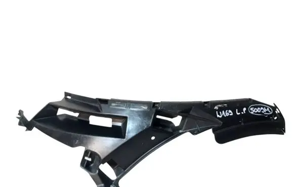 Mercedes-Benz A W169 Front bumper mounting bracket A1698850563