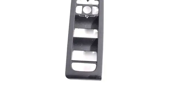 Volvo XC40 Front door card panel trim 32274176 32274178