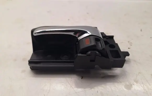 Toyota Avensis T250 Front door interior handle 6920605040B0 50594A1