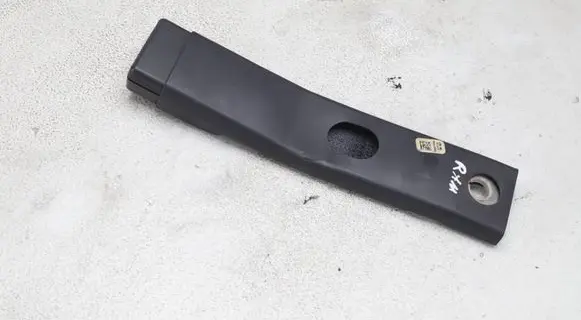 Dodge RAM 1500 DS Front seatbelt buckle P5KQ421DVAA 33012760 34026900A