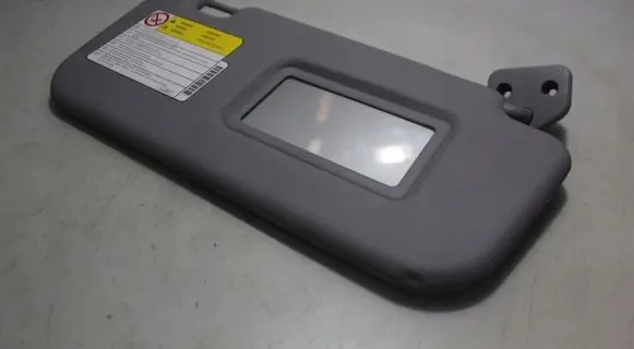 Mitsubishi Colt Sun visor clip/hook/bracket 