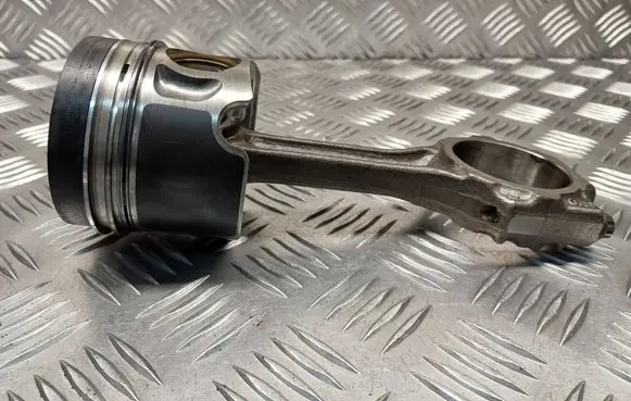 Seat Ibiza III (6L) Piston with connecting rod 038F