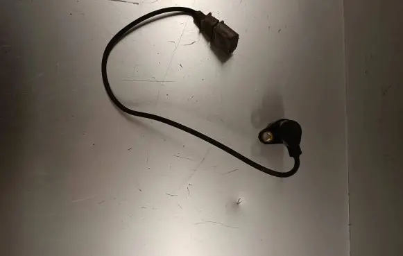 Audi A8 S8 D3 4E Crankshaft position sensor 0261210179